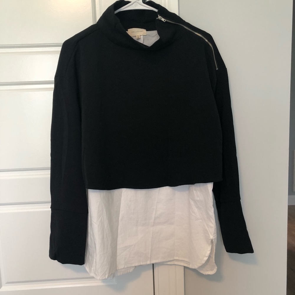 Melló Day high neck Sweater-Blouse
